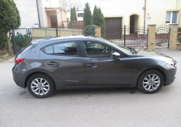 Mazda 3 cena 39900 przebieg: 147000, rok produkcji 2014 z Warszawa małe 121